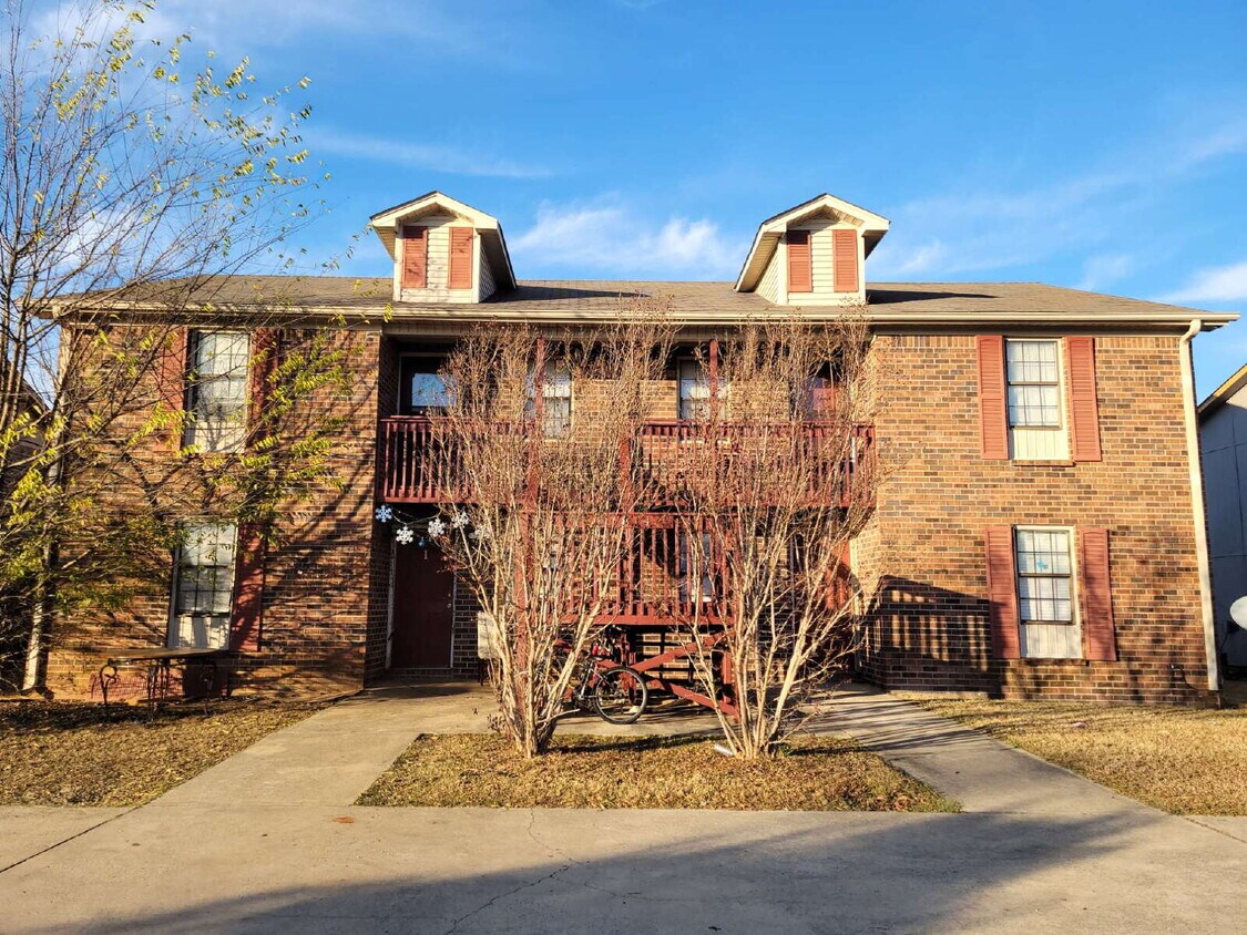 Foto principal - 1814 Glenn St SW