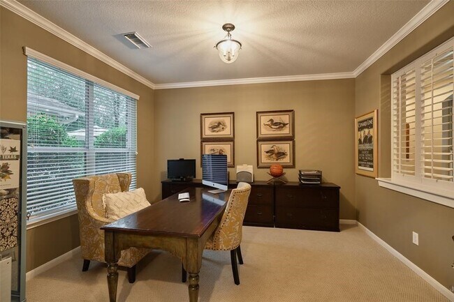 Foto del edificio - 43 S Longsford Cir