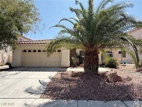 Building Photo - 3744 Crescent Canyon St