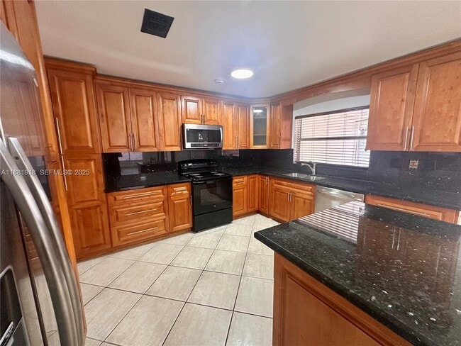 Building Photo - 8950 NW 189th Terrace