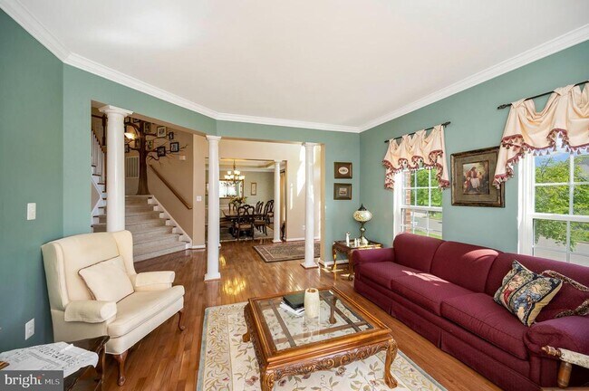 Foto del edificio - 7519 Edington Dr