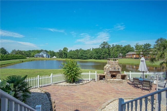 Building Photo - 1831 Jernigan Bridge Rd