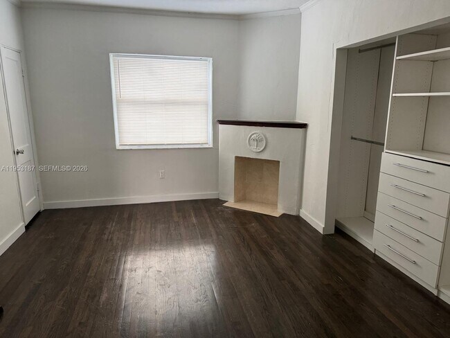 Foto del edificio - 1614 Jefferson Ave