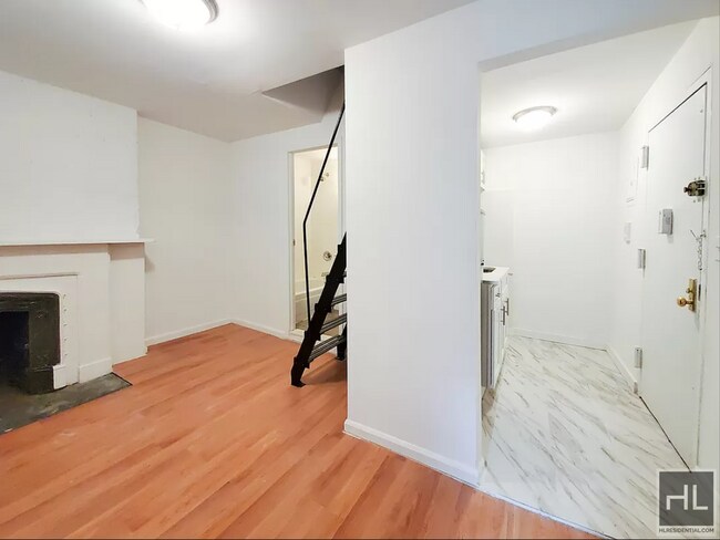Building Photo - RARE & UNIQUE NOMAD 2BR NEAR 6 TRAIN