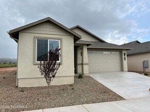 Building Photo - 992 Sterling Ln