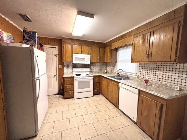 Foto del edificio - 205 Price St