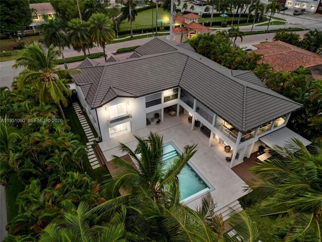 Foto del edificio - 431 Layne Blvd