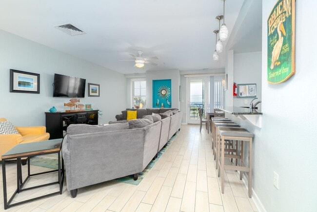 Building Photo - Sandbridge Off Season/Furnished 3 bed Read...