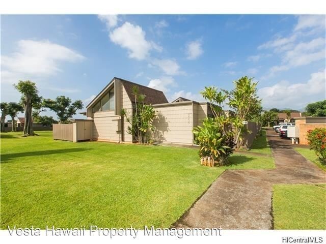 Primary Photo - 94-435-435 Keaoopua St