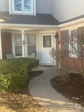 Building Photo - 257 Doral Ct