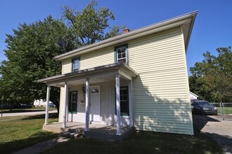 Building Photo - 426 Scott St