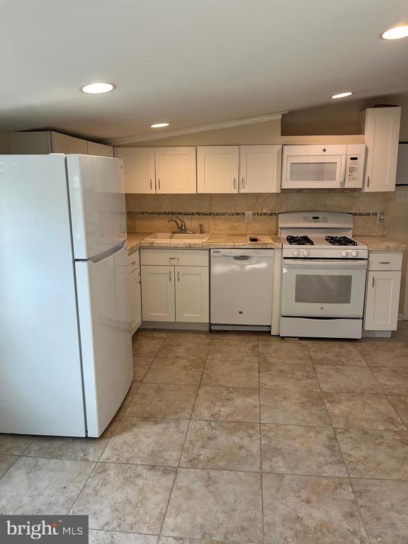 Foto principal - 203 Walnut St