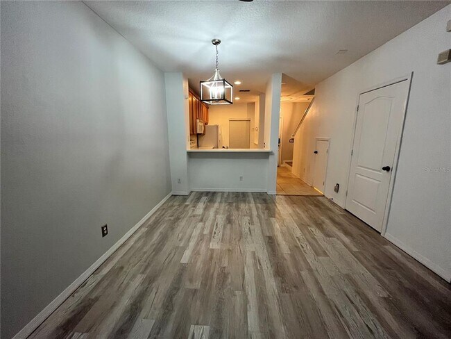 Foto del edificio - 10410 Manderley Way