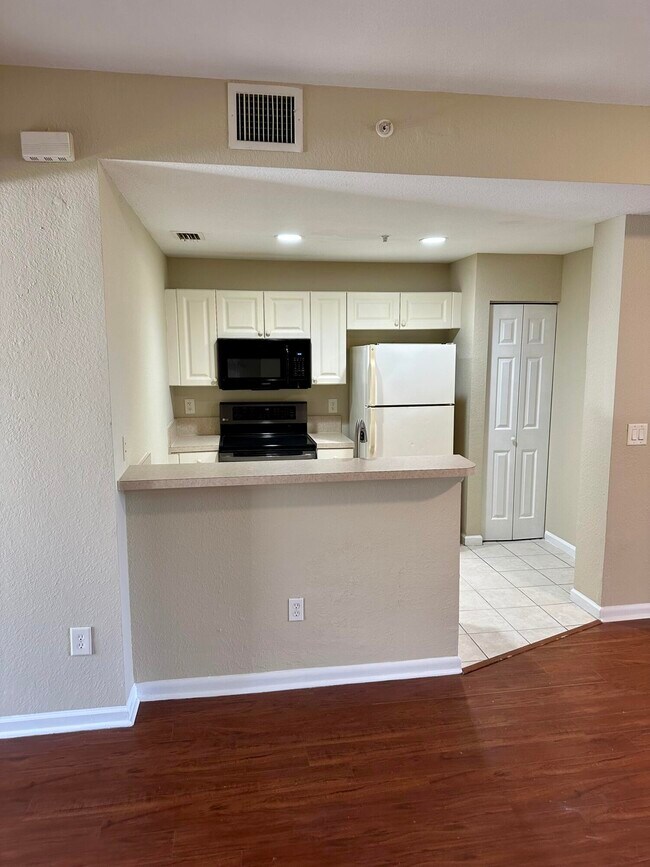 1964 Freeport Dr, Riviera Beach, FL 33404 Condo for Rent in Riviera