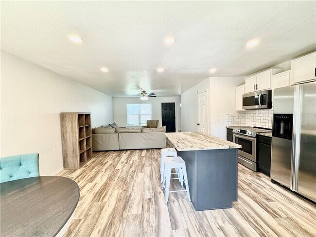 Foto del edificio - 507 Braithwaite St