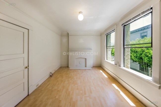 Building Photo - 672 Minna St
