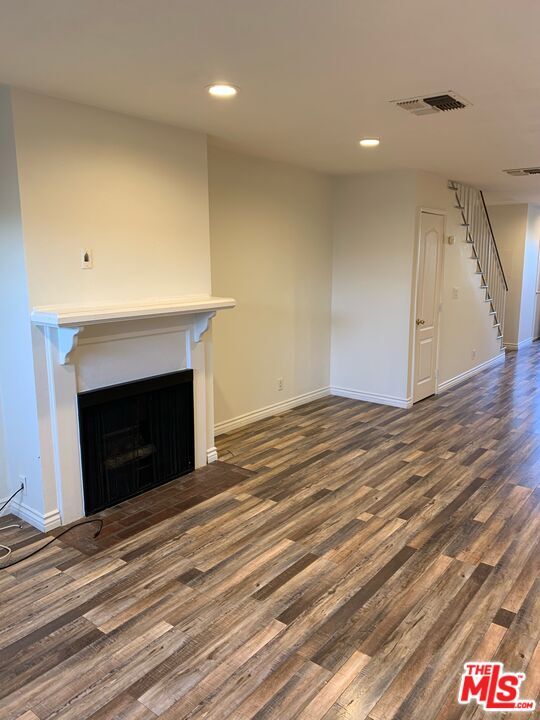Building Photo - 542 N Shelton St