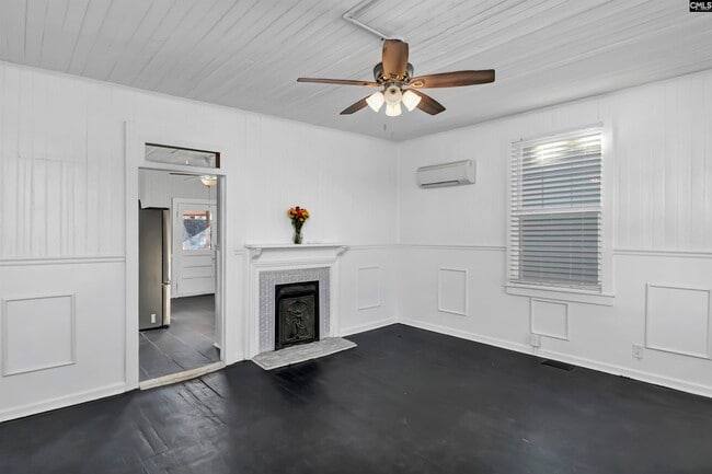 Building Photo - 203 Oliver St