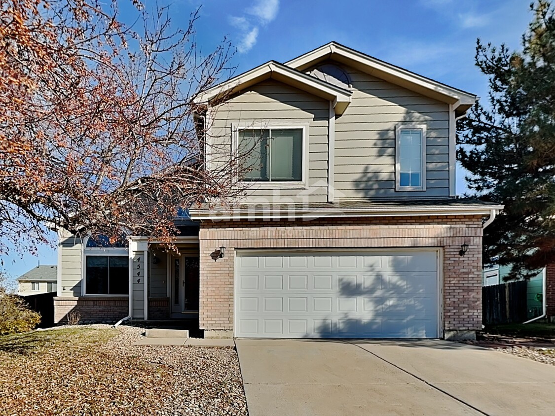Primary Photo - 4544 Espana Way
