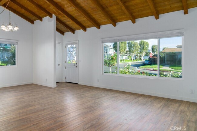 Foto del edificio - 480 N Abby St