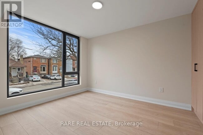 Photo du bâtiment - 191 Gledhill Ave