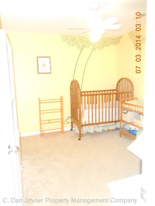 Building Photo - 4 br, 2.5 bath House - 518 Amber Crest Court