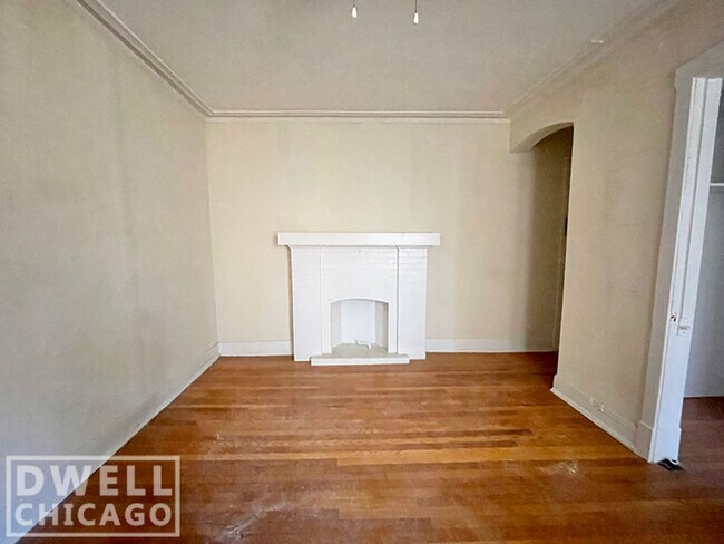 Foto del edificio - 6526 N Lakewood Ave