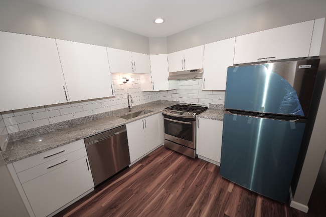 Building Photo - 15814 Orlan Brook Dr