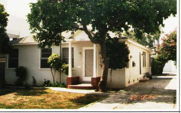 Primary Photo - 3261-3263 Del Mar Ave