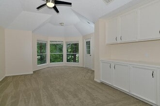 Building Photo - 70 N Skyflower Ct