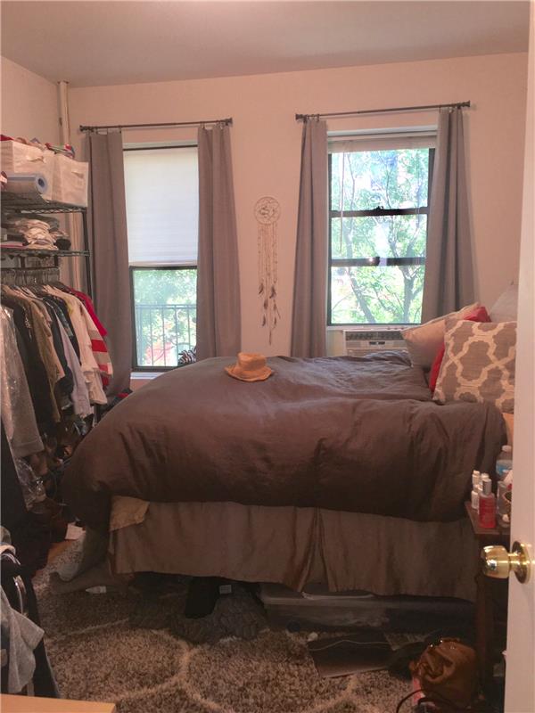 Foto del edificio - 342 W 21st St
