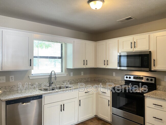 Foto del edificio - 1116 Ruth Ann Dr