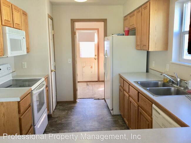Foto del edificio - 4 br, 3 bath House - 107 S. Davis St