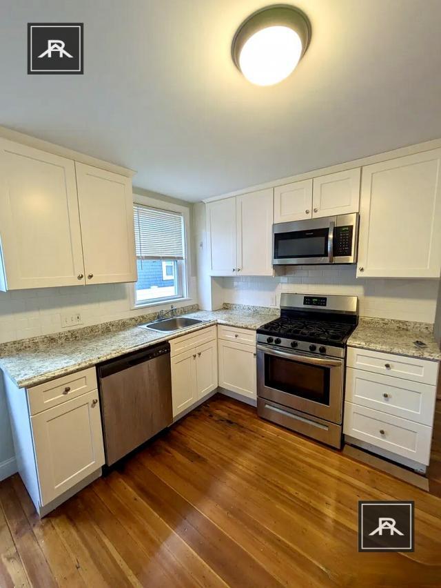 Building Photo - 3 bedroom in Brighton MA 02135