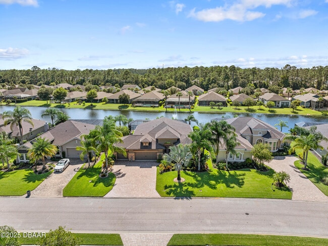 Building Photo - 663 S Lake Dr