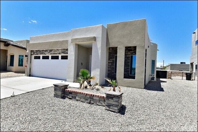 Foto del edificio - 541 Paseo Modesto Dr