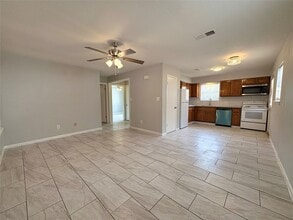 Building Photo - 3602 4th St