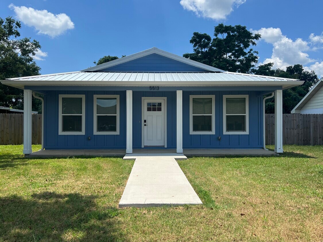 Photo - 5513 19th St (Zephyrhills, FL)