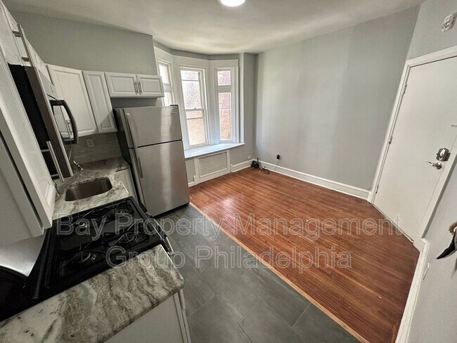 Foto del edificio - 441 E Walnut Ln