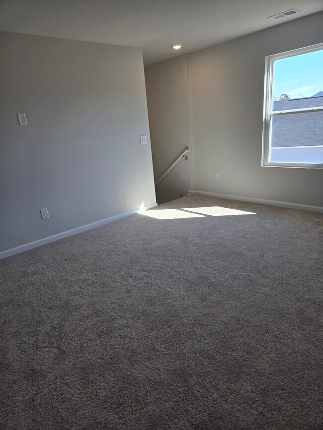 Building Photo - 146 Indigo Pl