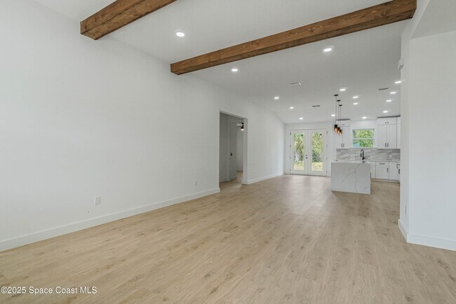 Foto del edificio - 521 Garbelmann St