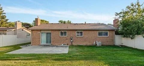 Foto del edificio - 44284 Suffolk Ct