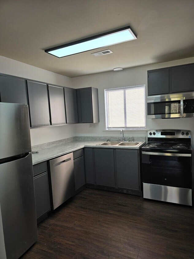 Coming Soon- Newly Renovated - Coming  Soon- Newly  Renovated