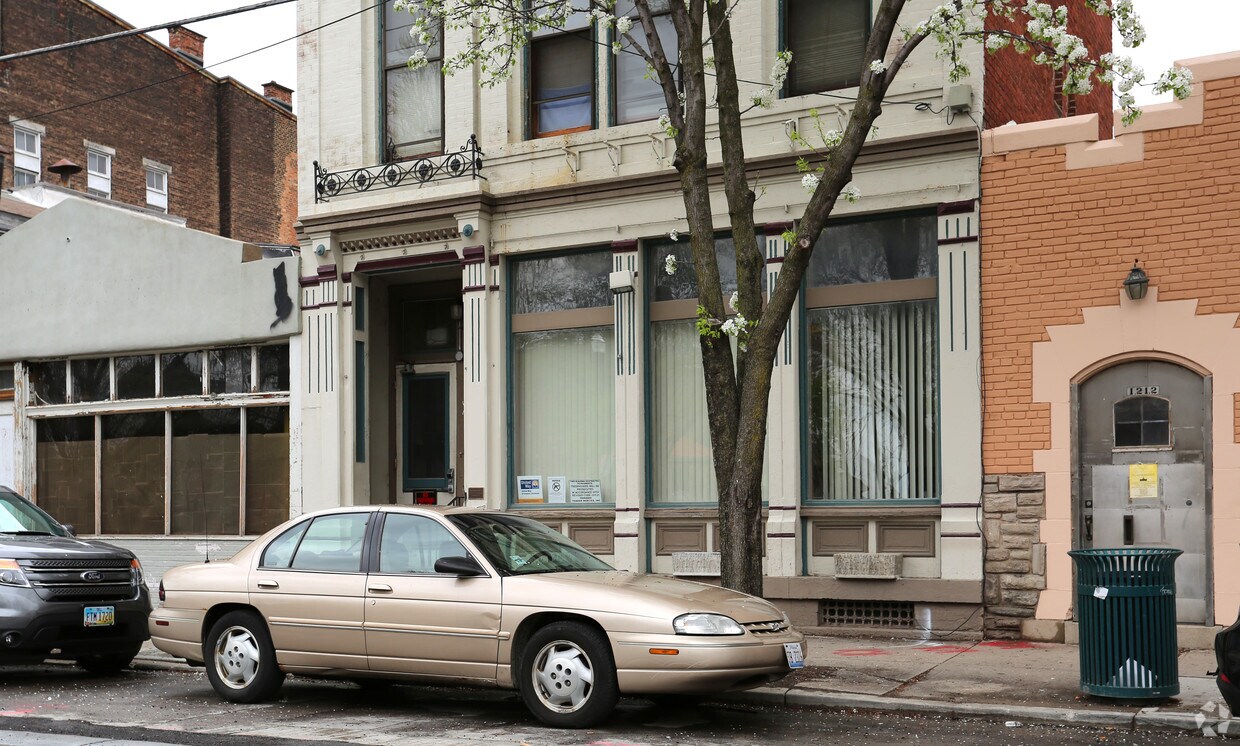 Building Photo - 1214 Race St