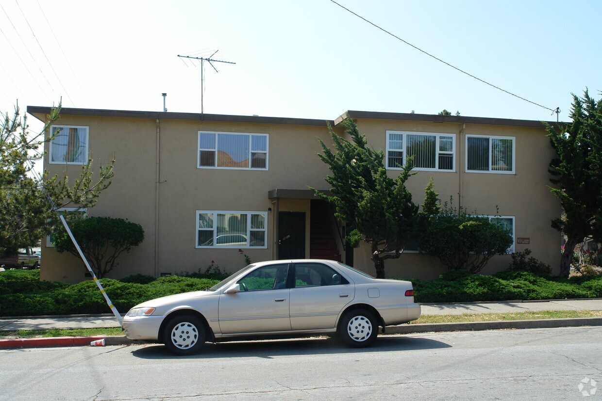 Foto del edificio - 6534 Stockton Ave