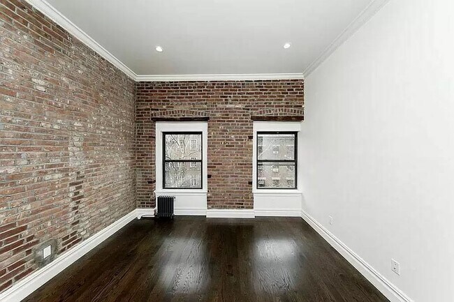 Foto del edificio - 222 East 12th Street