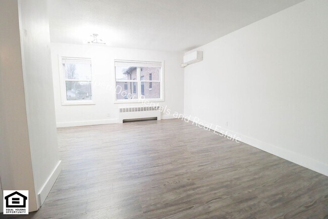 Building Photo - 1823 Griswold Dr