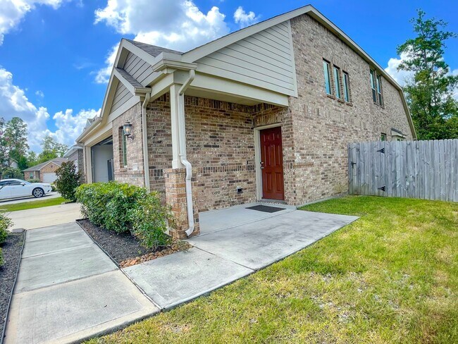 Foto del edificio - 21130 American Yellowwood Pl