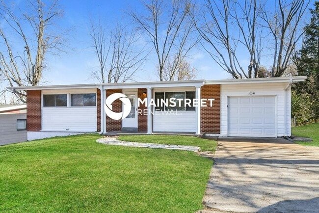 Photo - 3 Bedroom Pet-Friendly Home in St. Louis, MO with Main Street Renewal