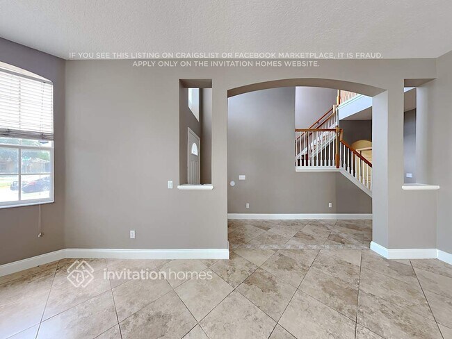 Foto del edificio - 9761 Oak Crest Rd